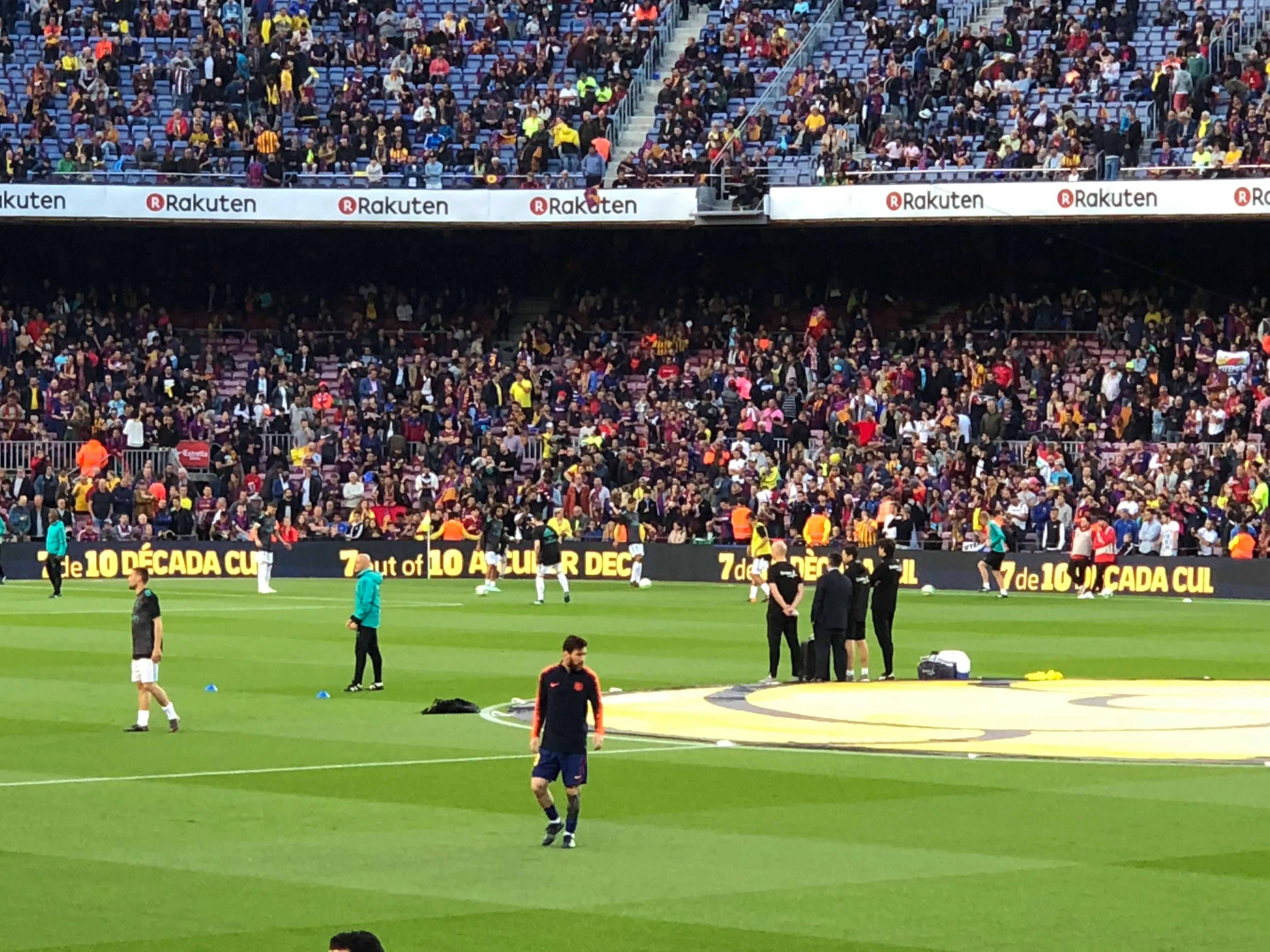 赛前热身的煤老板