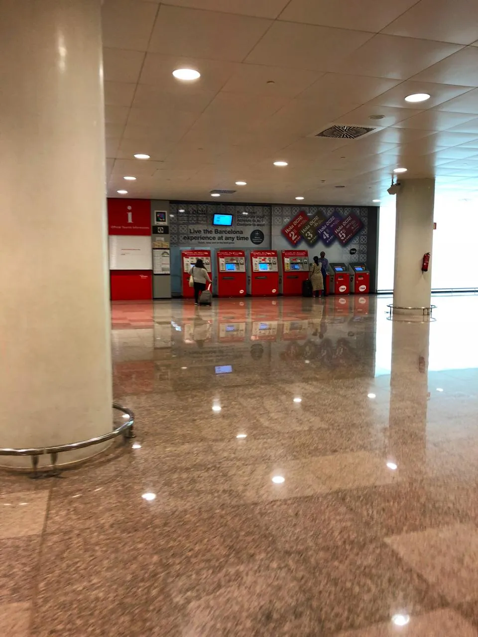 地铁自动售票机